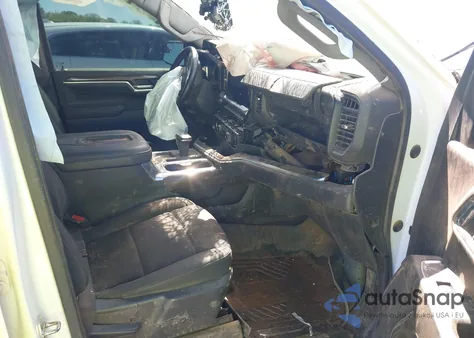 2022 Chevrolet Silverado 1500 4Wd Short Bed Rst из США, поврежденный, VIN 2GCUDEED2N1519237